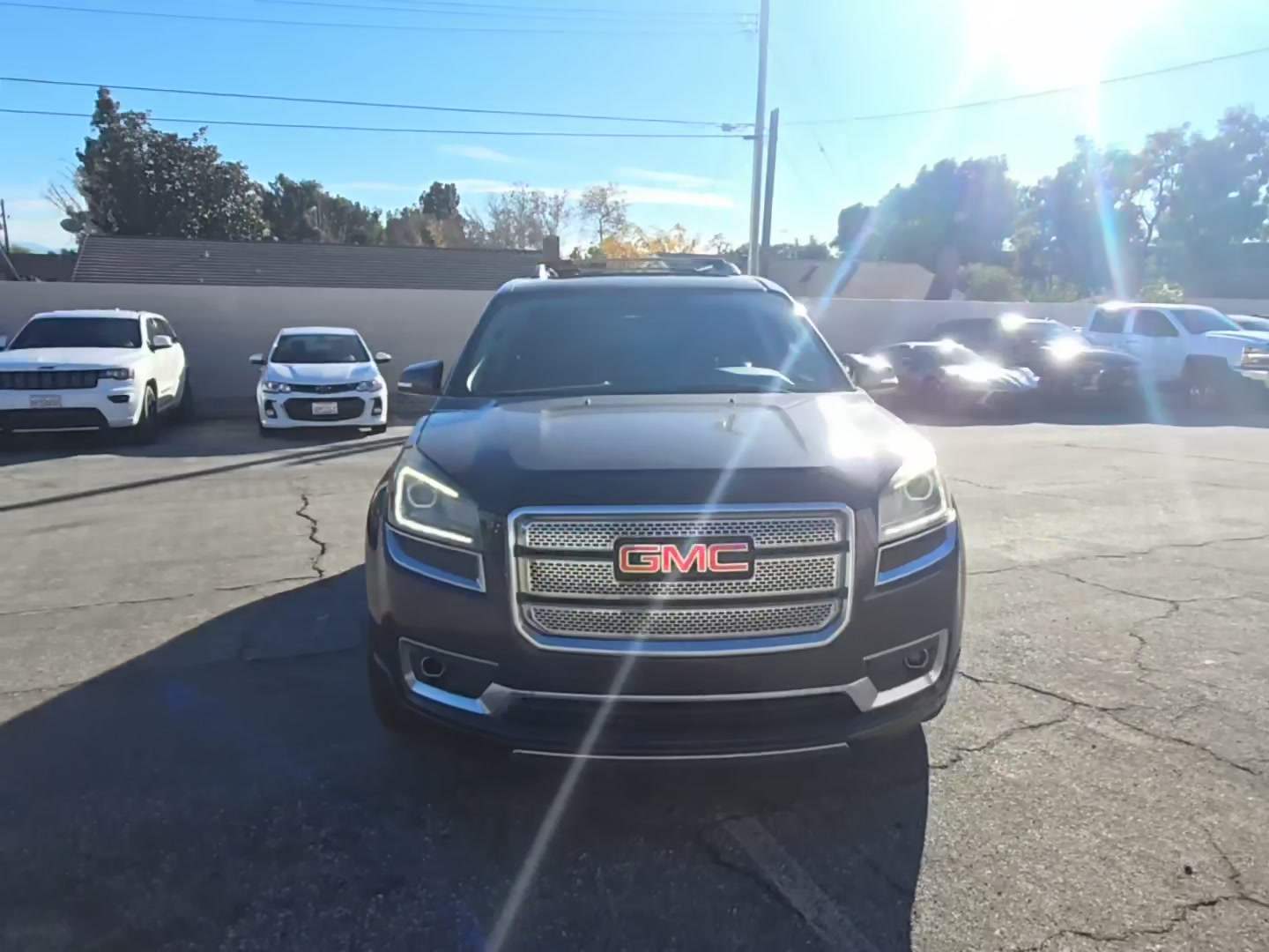 GMC Acadia 2014 — photo 2