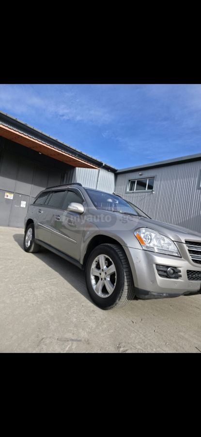 Mercedes-Benz GL 320 2008 — photo 2