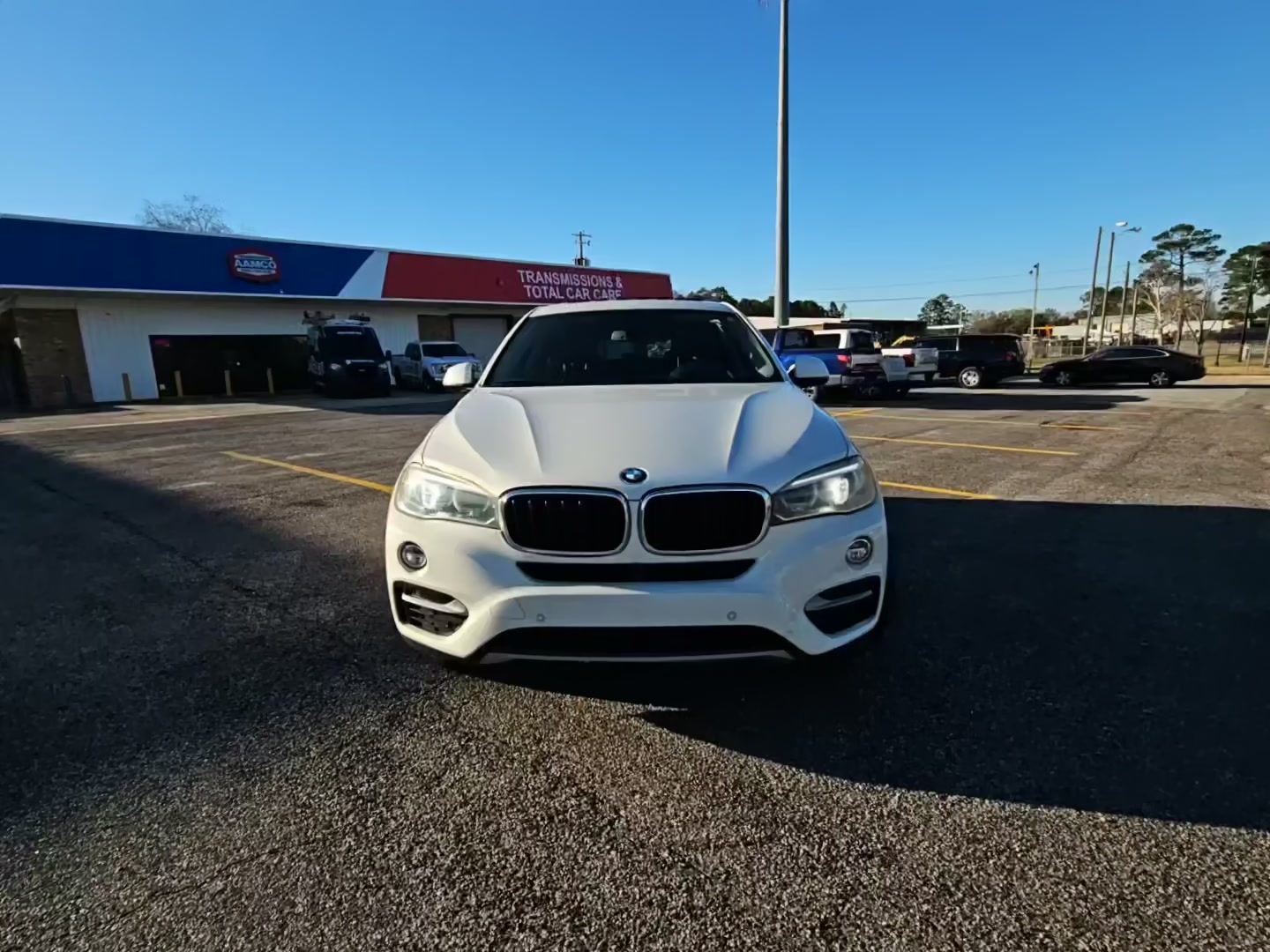BMW X6 2016 — photo 2