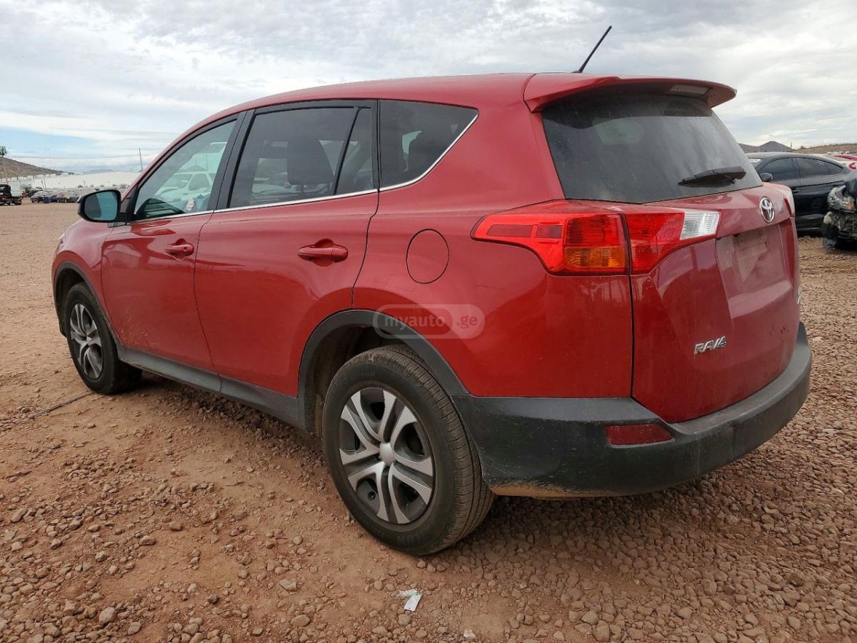 Toyota RAV4 2015 — photo 2