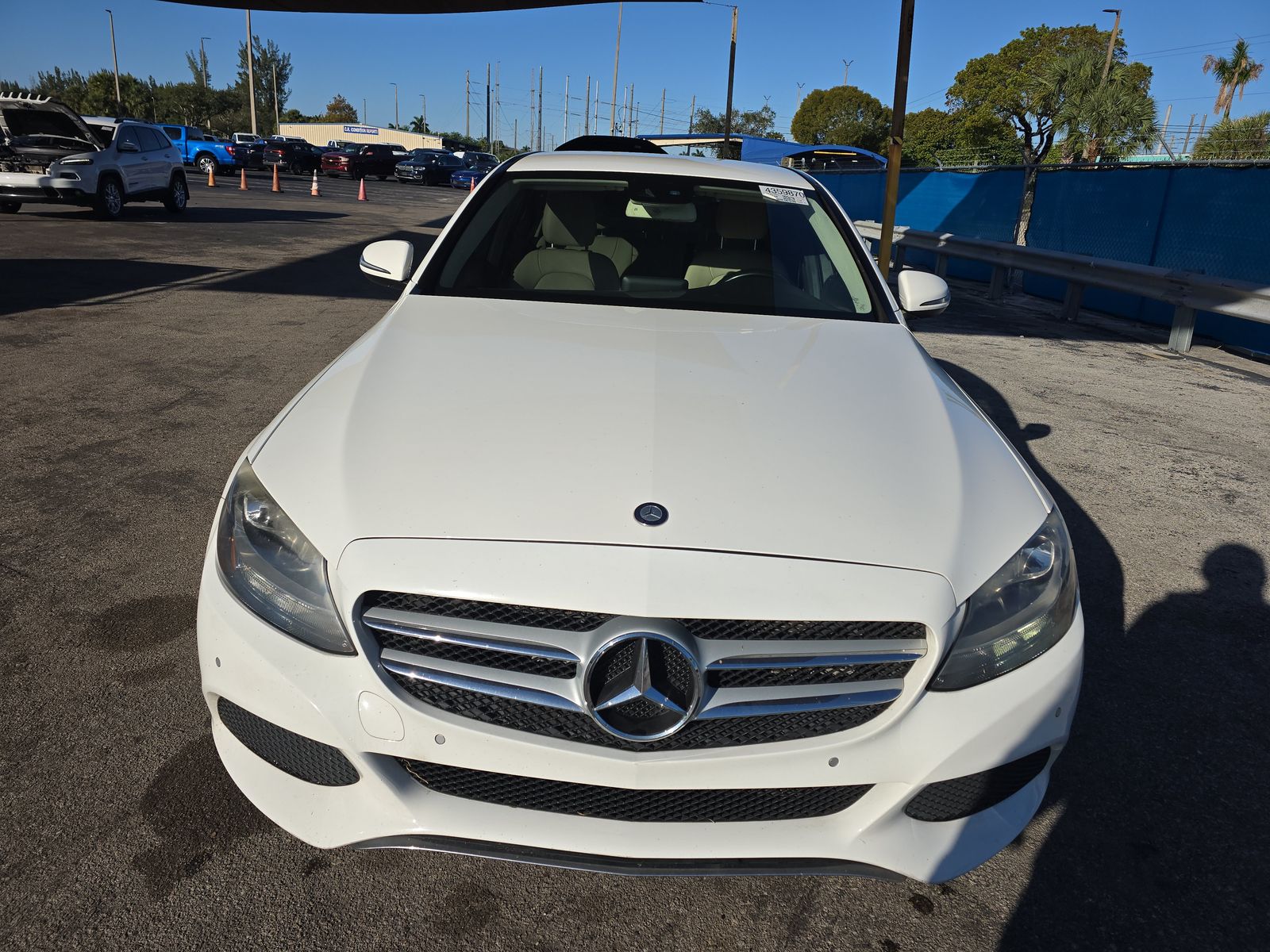 Mercedes-Benz C 300 2016 — photo 2