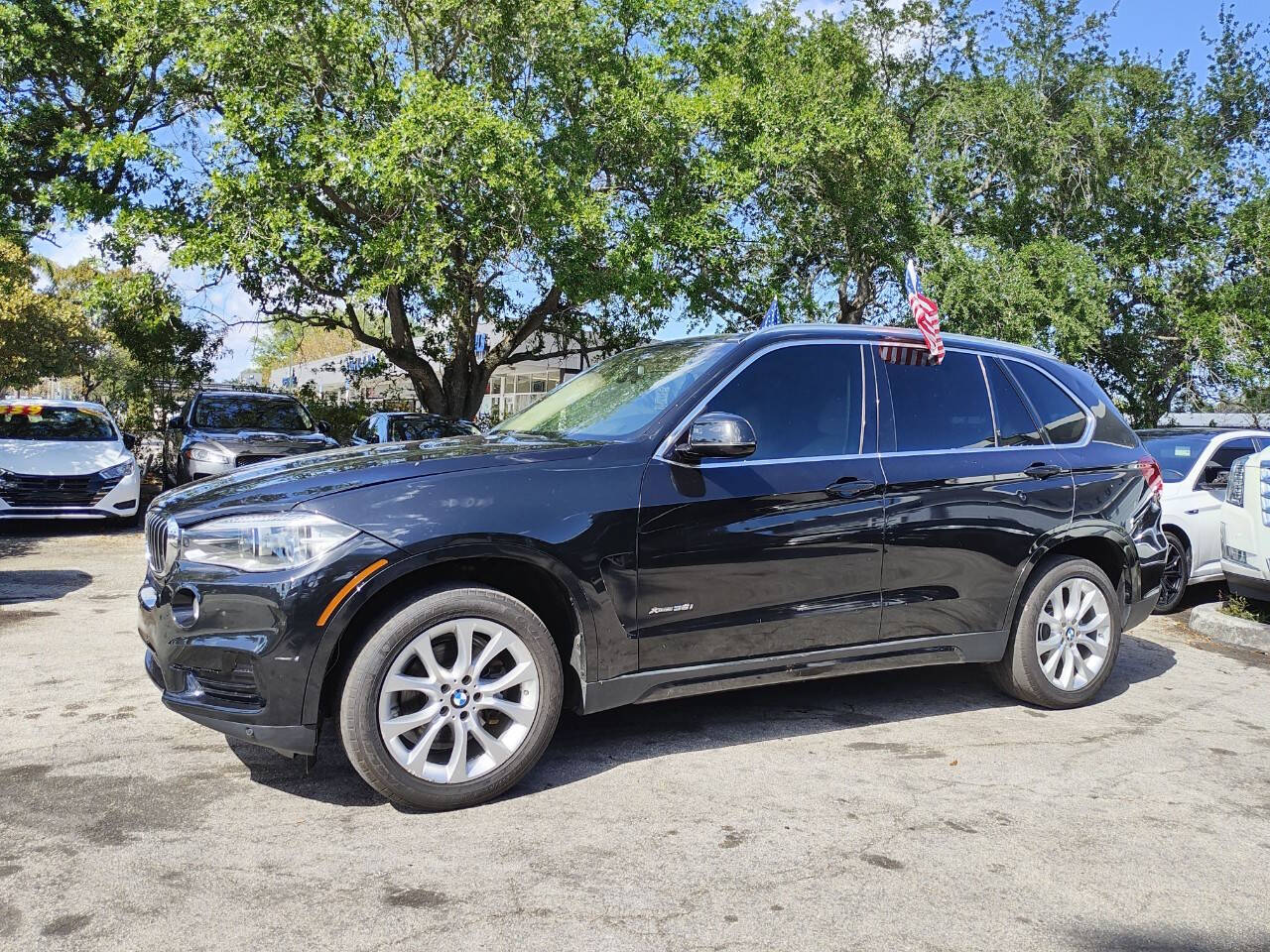BMW X5 2015 — photo 2