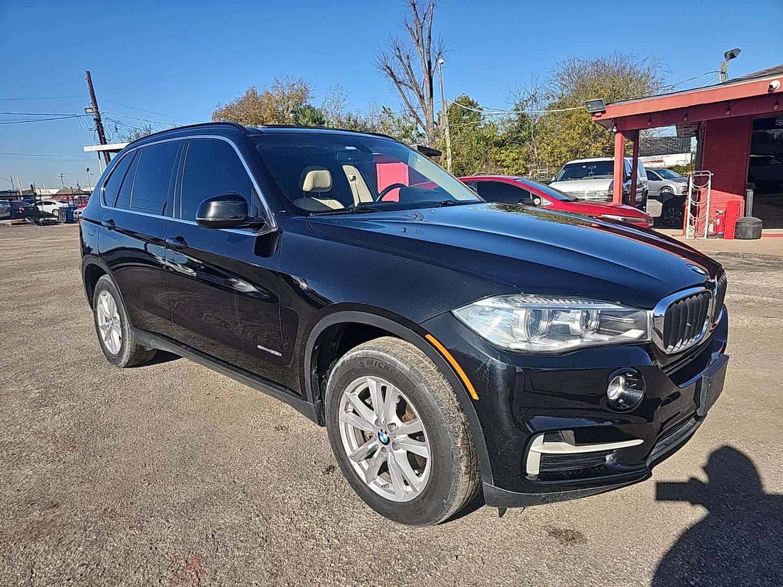 BMW X5 2014 — photo 2