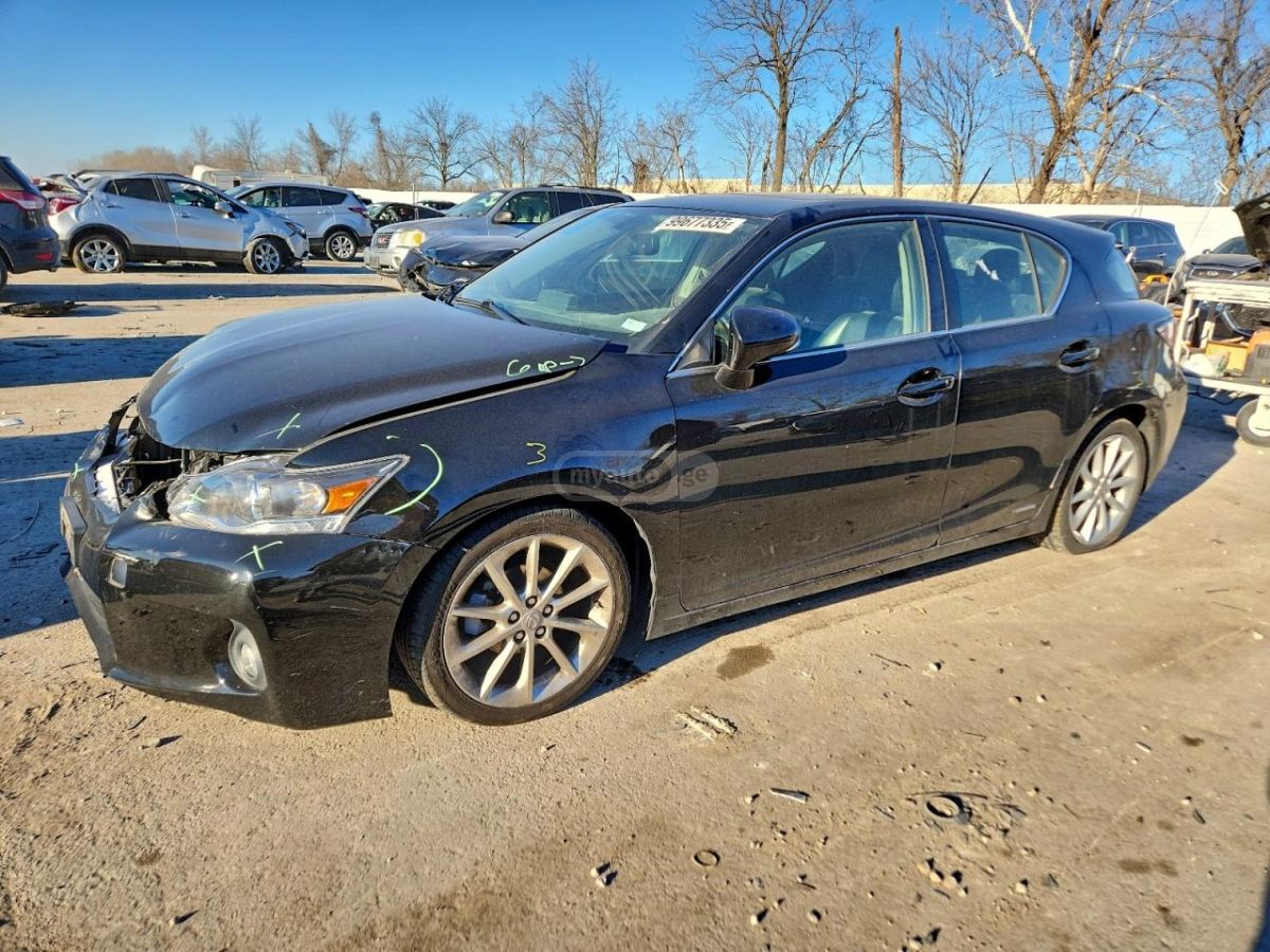 Lexus CT 200 h