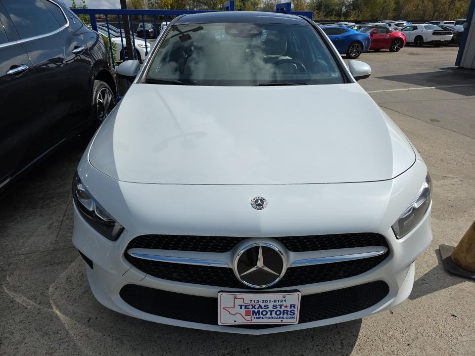 Mercedes-Benz A 220 2020 — photo 2