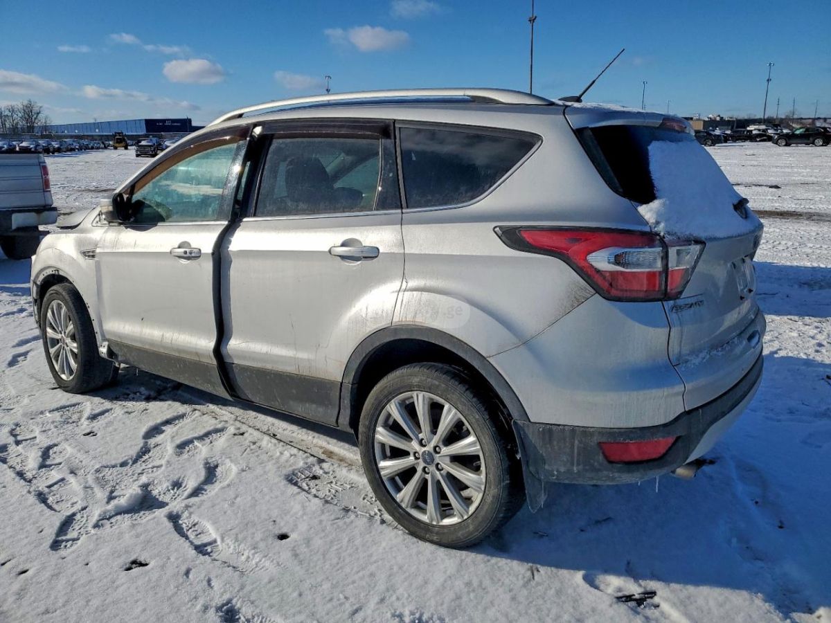 Ford Escape 2017 — photo 2