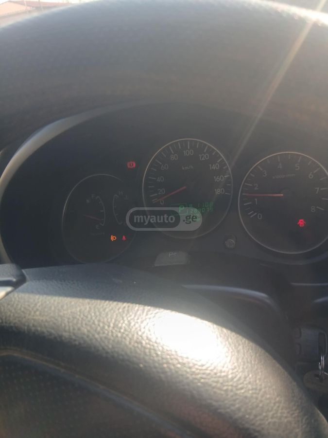 Subaru Forester 2006 — photo 2