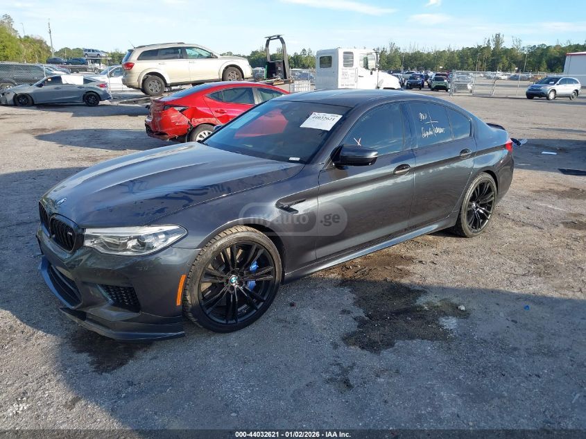 BMW M5 2018 — photo 2