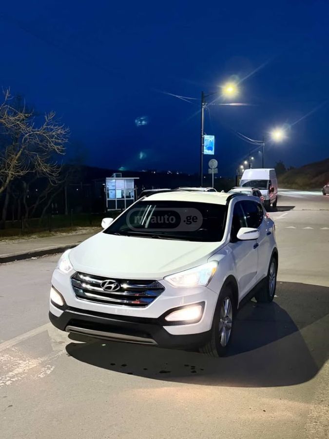 Hyundai Santa Fe 2014 — photo 2