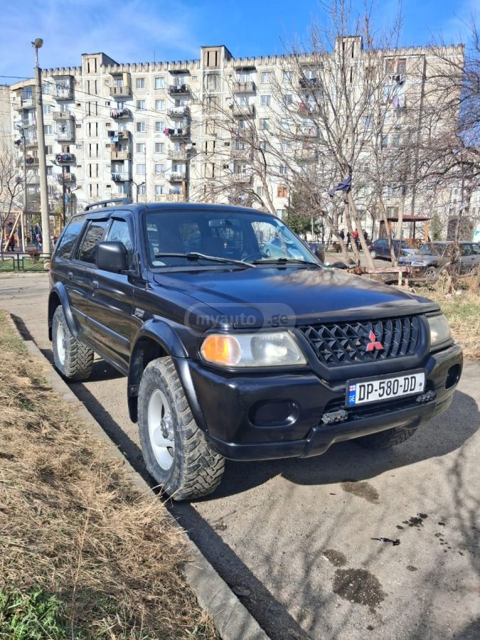Mitsubishi Montero Sport 2000 — photo 2