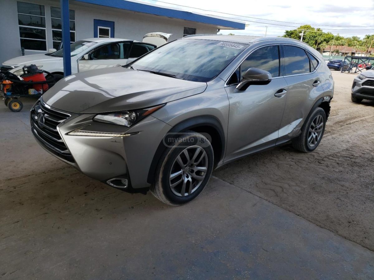 Lexus NX 200
