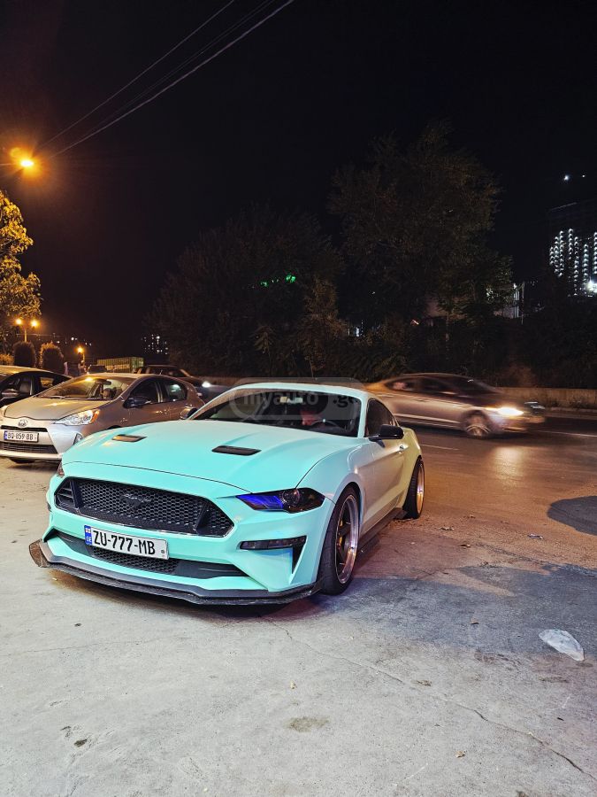 Ford Mustang