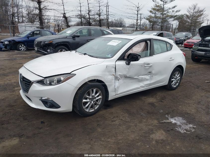 Mazda Mazda3 2016 — photo 2