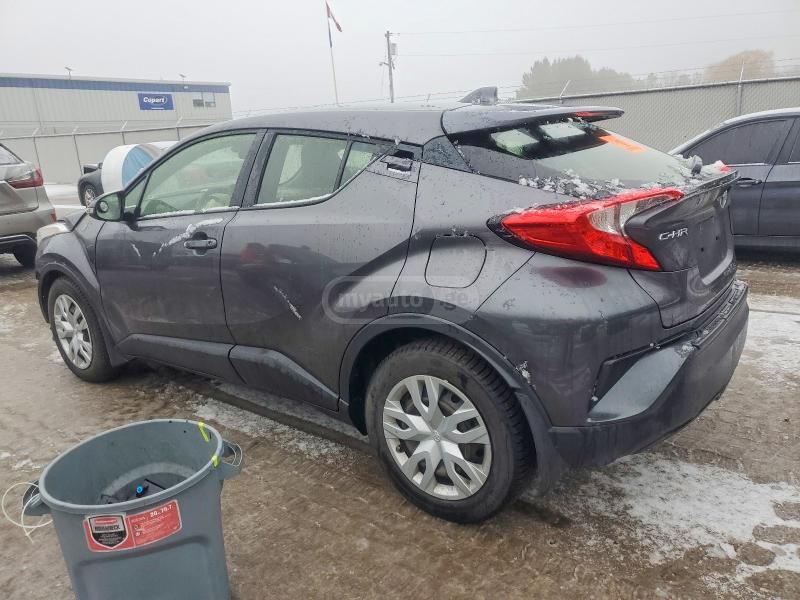 Toyota C-HR 2019 — photo 2