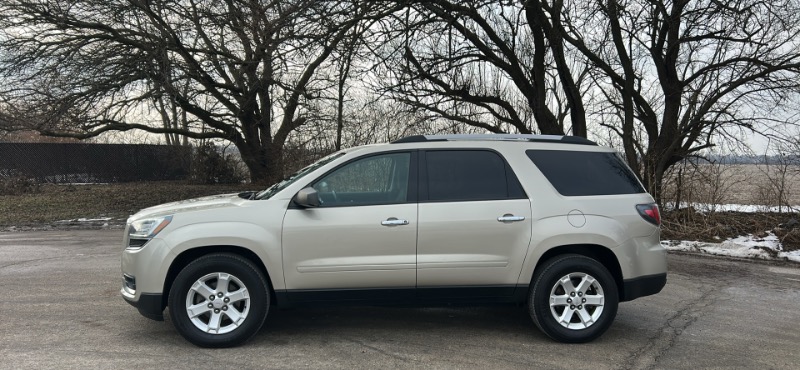 GMC Acadia 2015 — photo 2