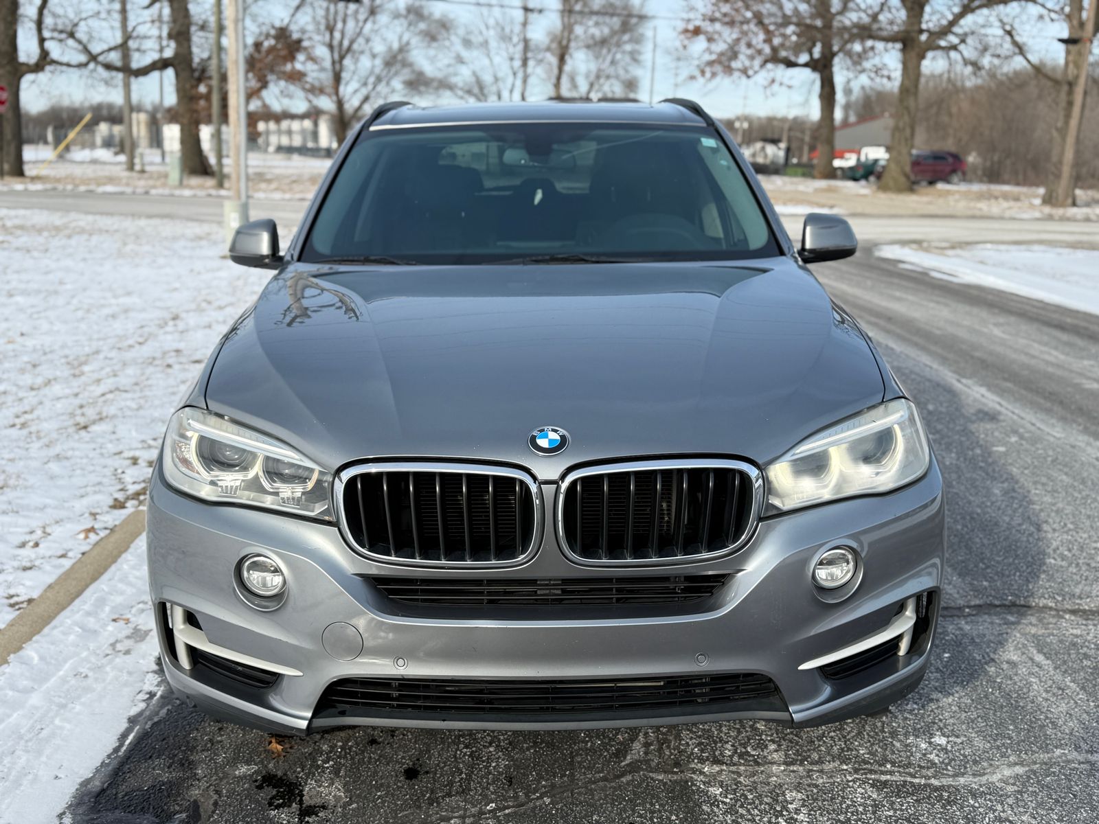 BMW X5 2015 — photo 2