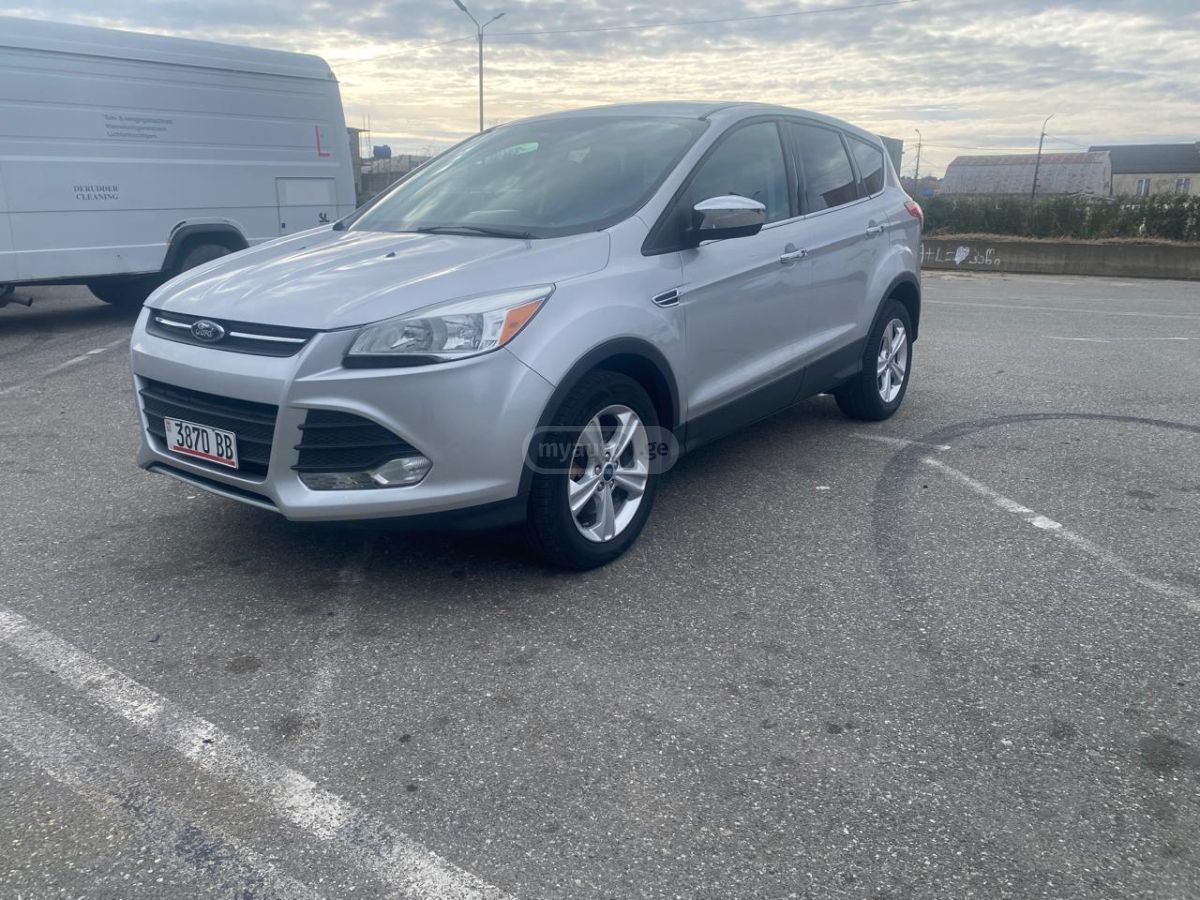 Ford Escape 2014 — photo 2