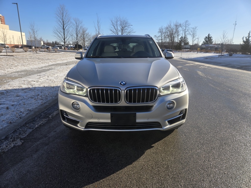 BMW X5 2015 — photo 2