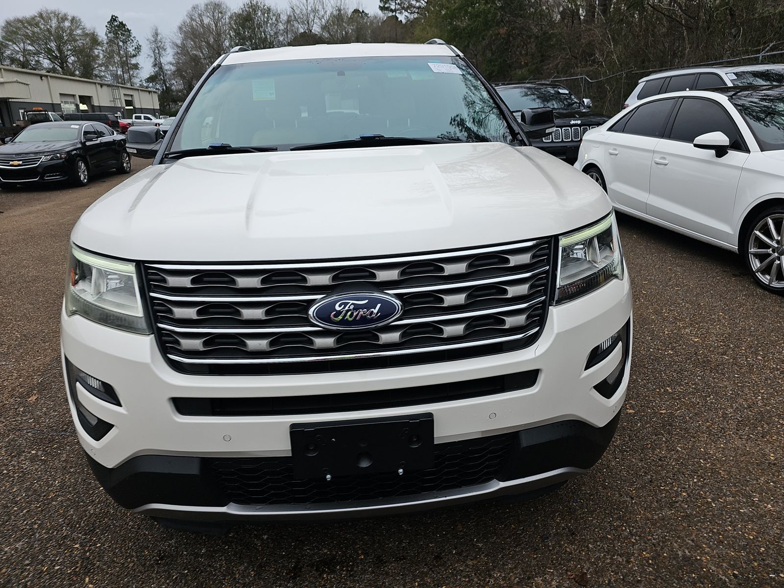Ford Explorer 2017 — photo 2