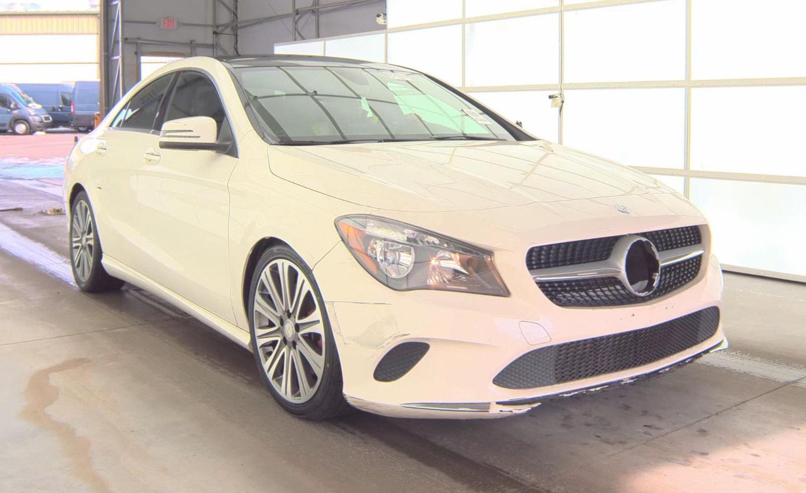 Mercedes-Benz CLA 250 2017 — photo 2