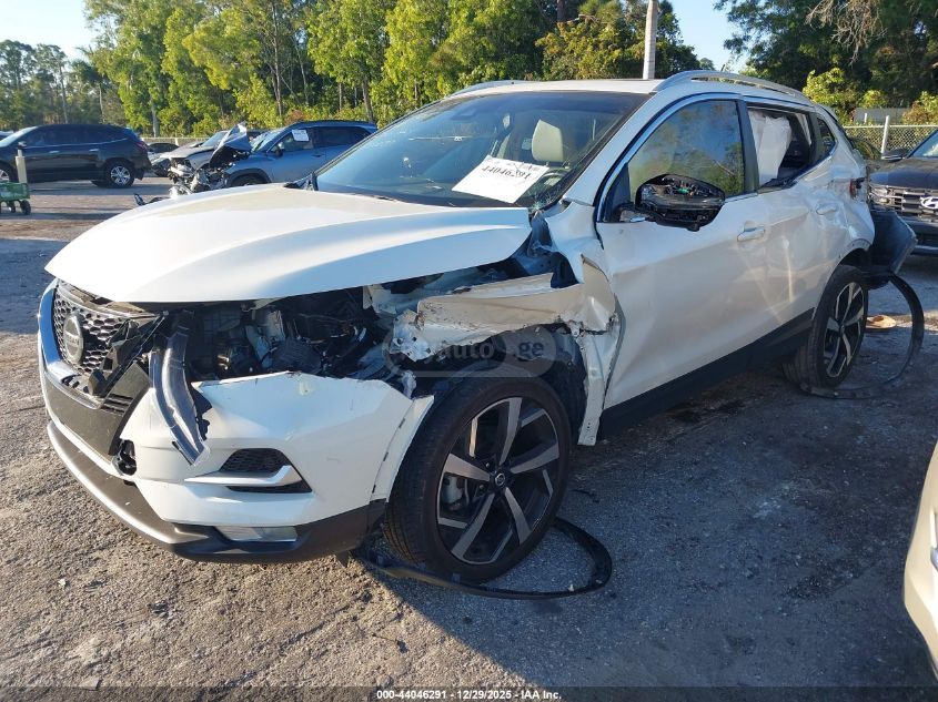 Nissan Rogue Sport 2020 — photo 2