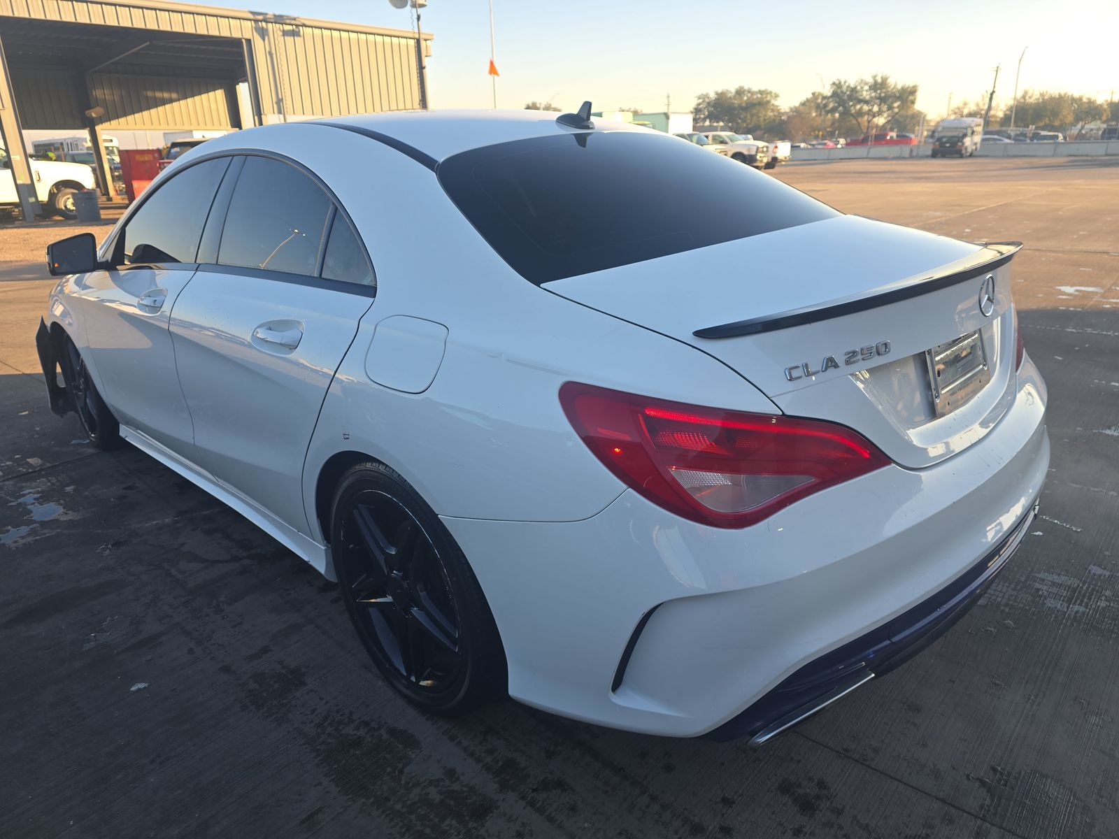Mercedes-Benz CLA 250 2018 — photo 2