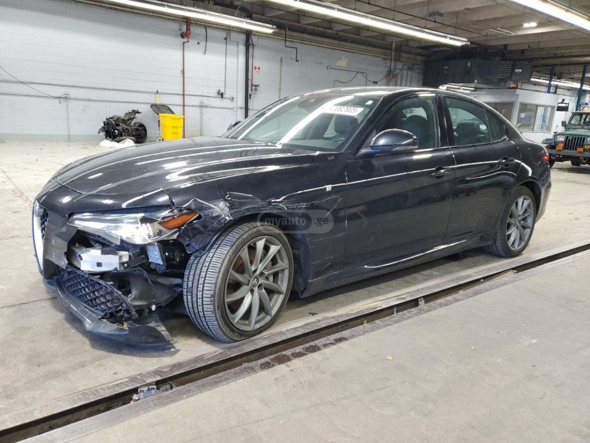 Alfa Romeo Giulia