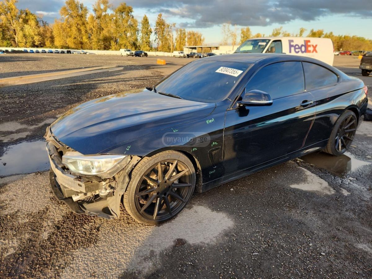 BMW 440