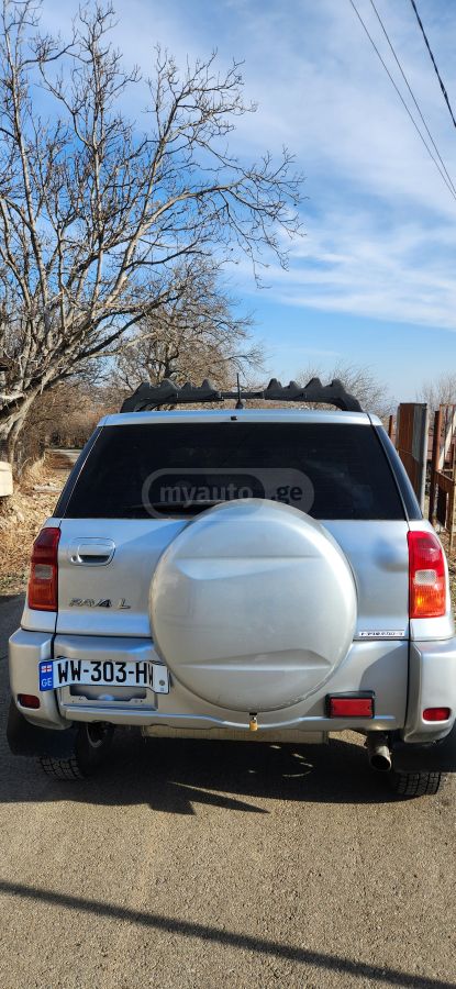Toyota RAV4 2000 — photo 2