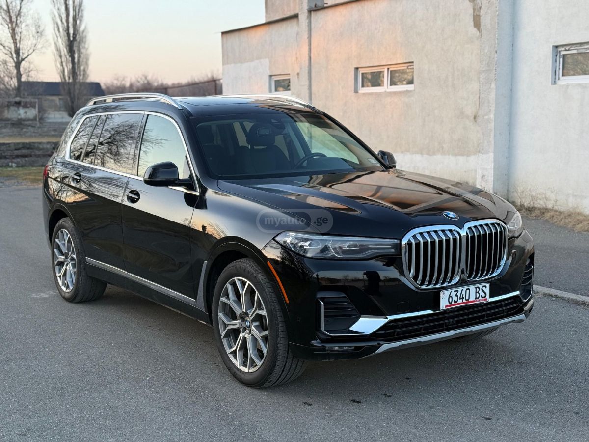 BMW X7