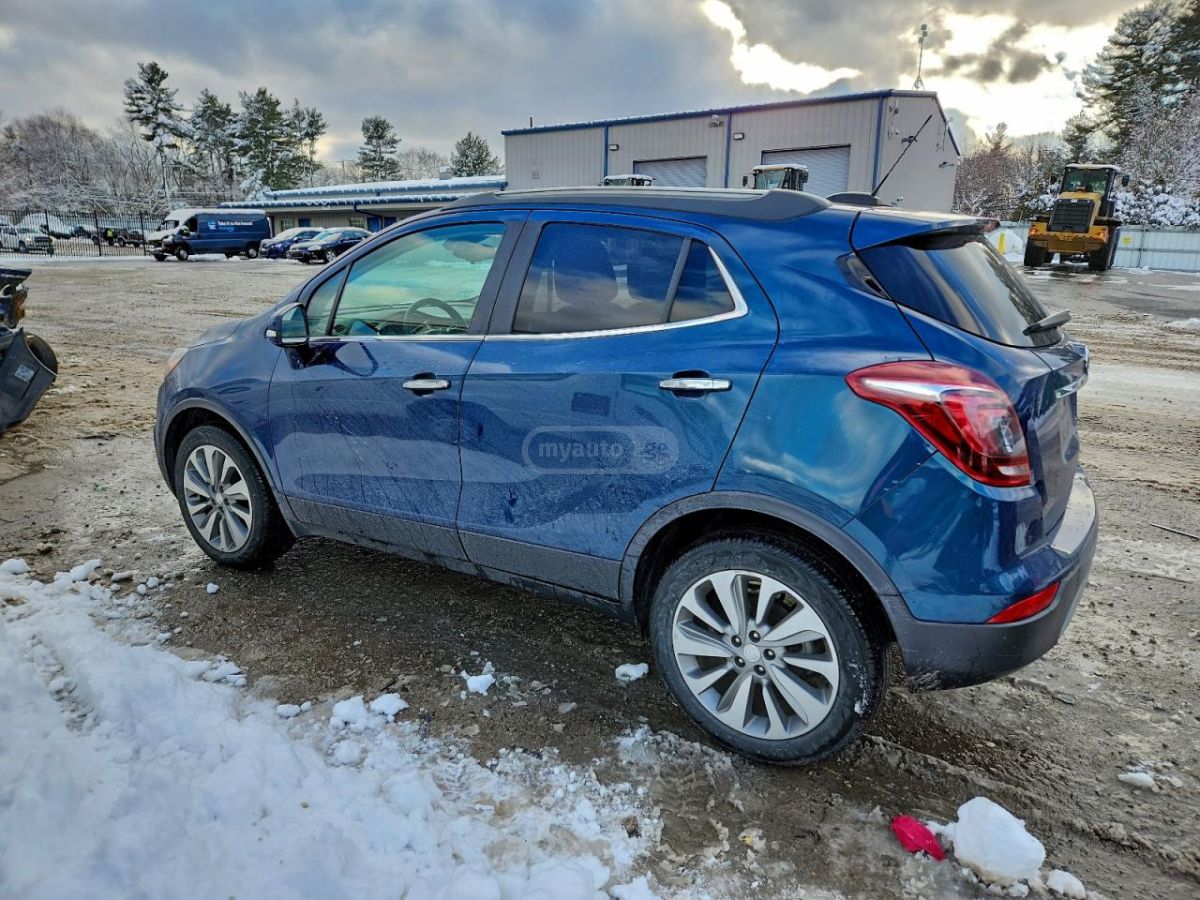 Buick Encore 2019 — photo 2