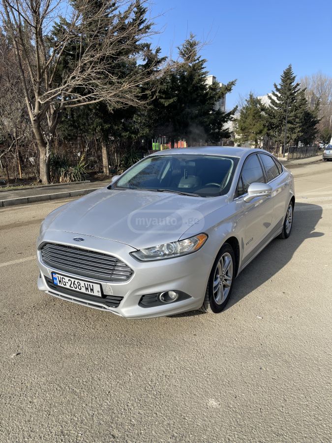 Ford Fusion 2016 — photo 2
