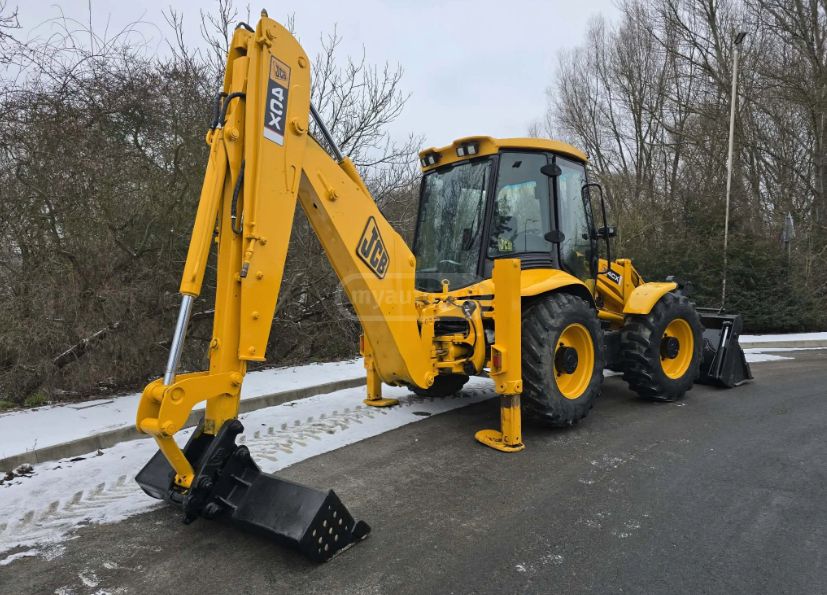 Jcb 4CX 2007 — photo 2