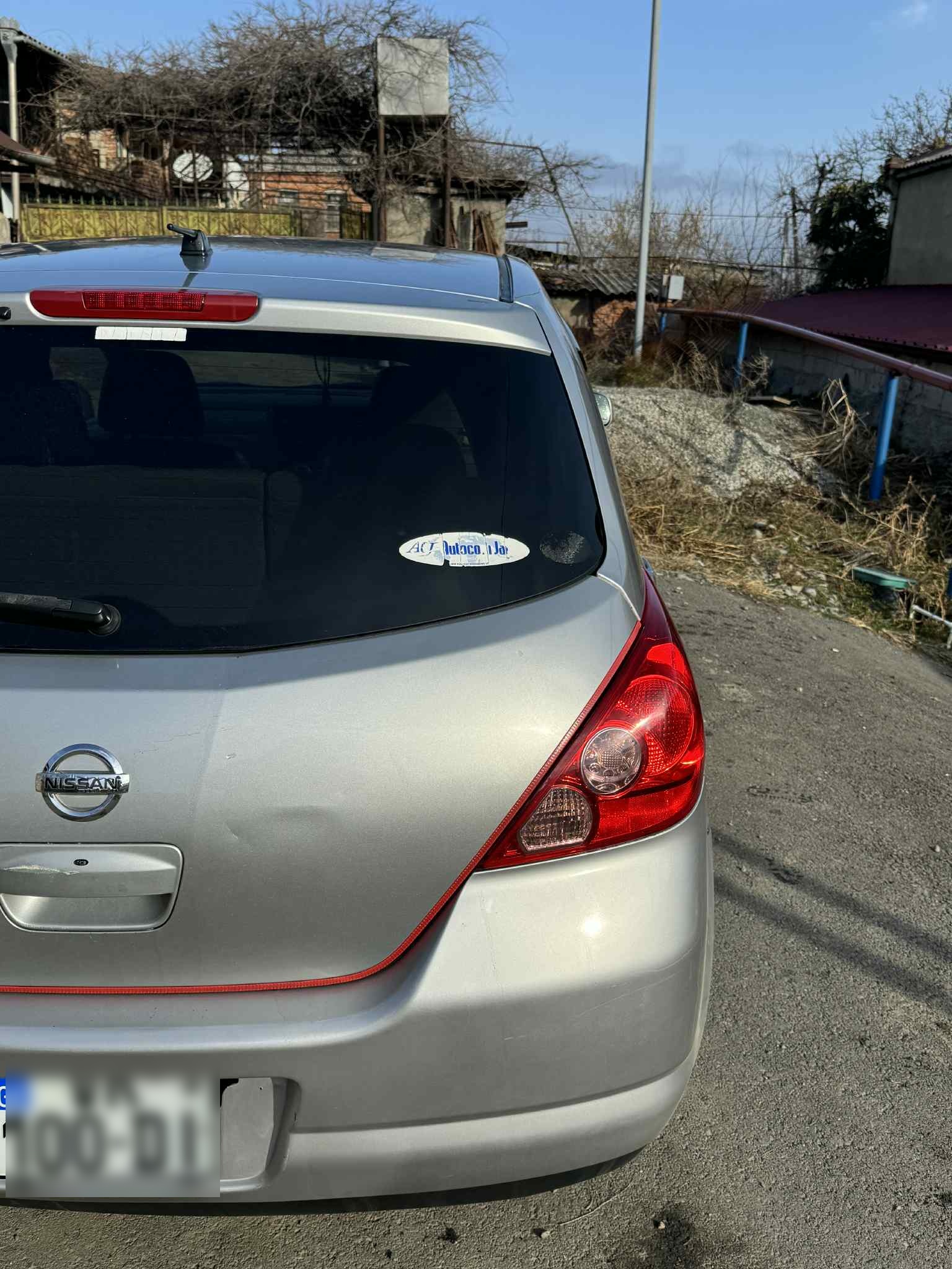 Nissan Tiida 2005 — photo 2