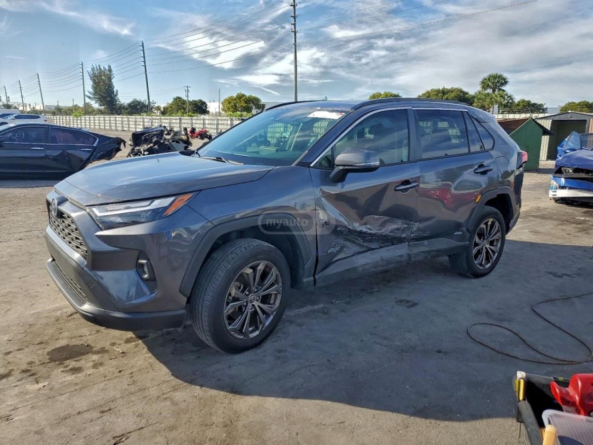 Toyota RAV 4 2023 — photo 2