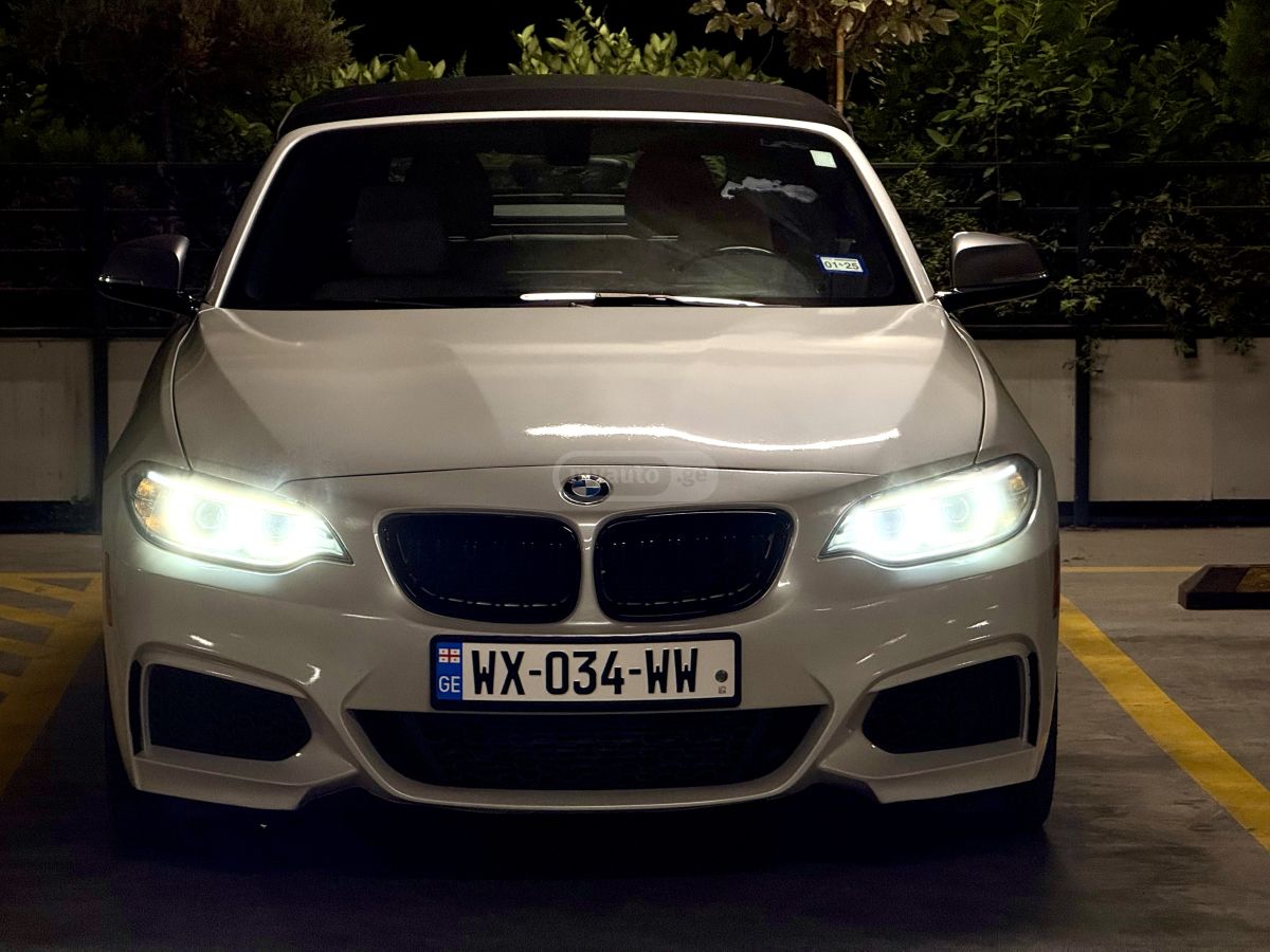 BMW M235 2015 — photo 2
