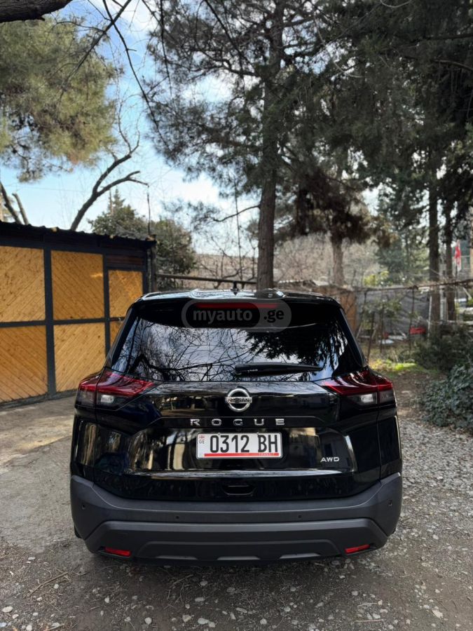Nissan Rogue 2020 — photo 2