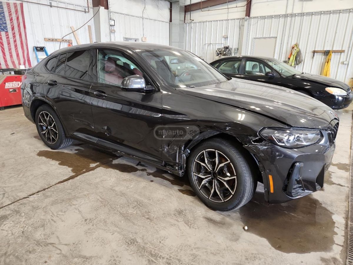 BMW X4 2025 — photo 2