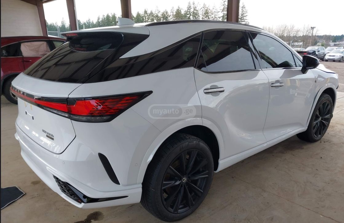 Lexus RX 500 2025 — photo 2