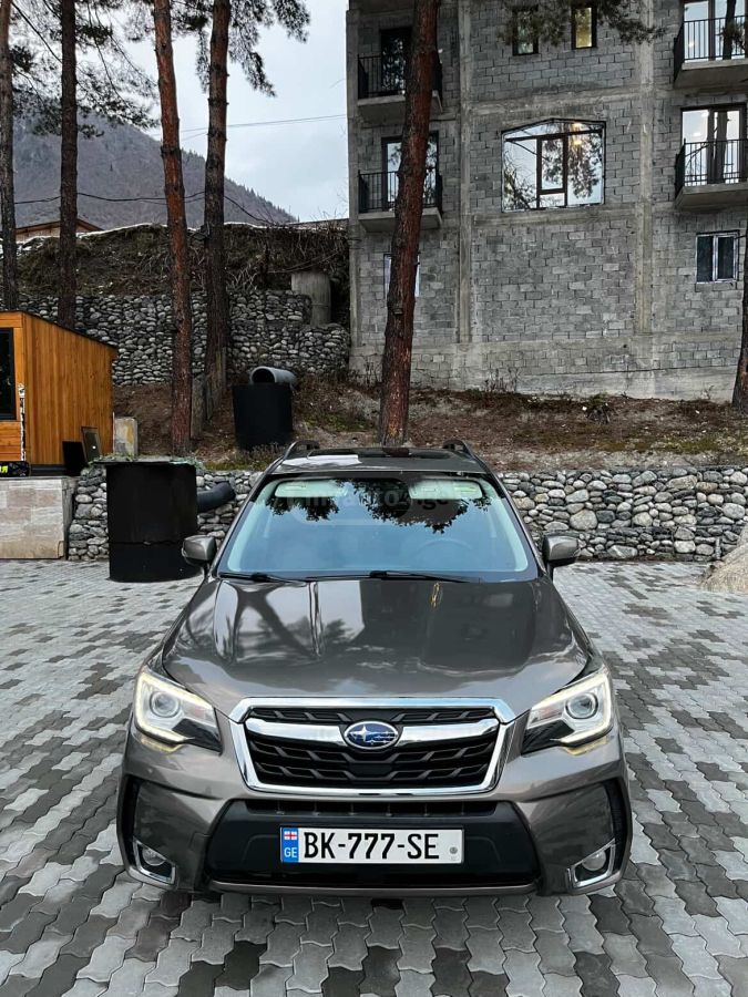 Subaru Forester 2017 — photo 2