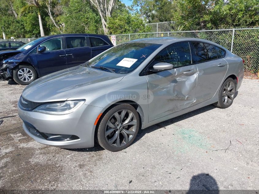 Chrysler 200 2015 — photo 2