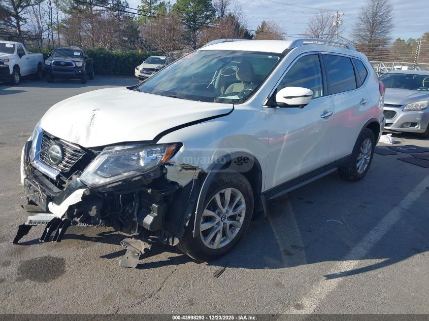 Nissan Rogue 2018 — photo 2