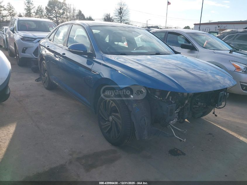 Volkswagen Jetta 2019 — photo 2
