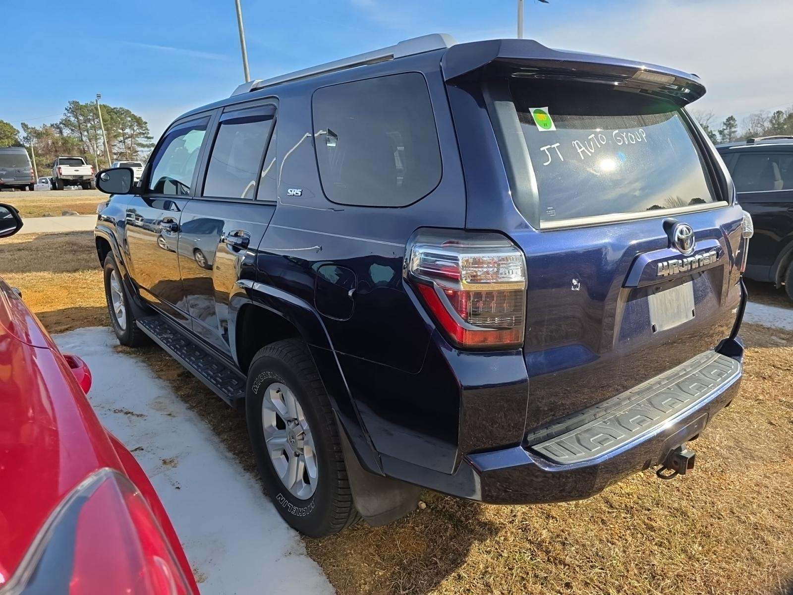 Toyota 4Runner 2014 — photo 2
