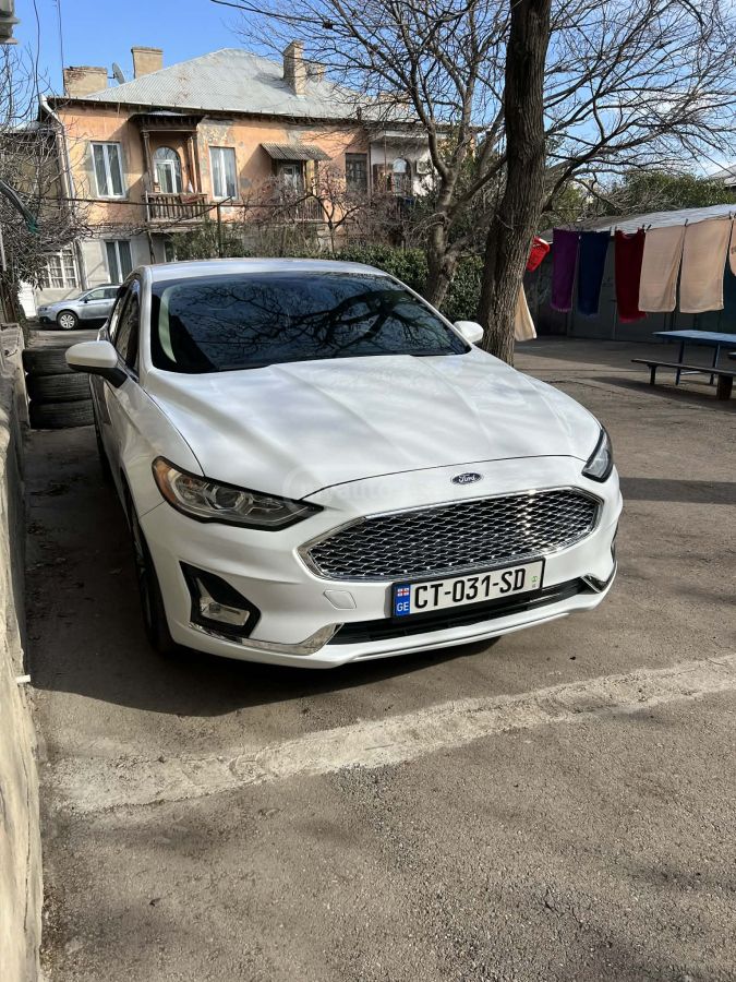 Ford Fusion 2019 — photo 2