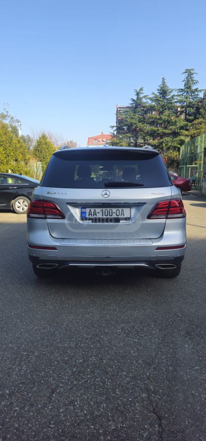 Mercedes-Benz GLE 400 2018 — photo 2
