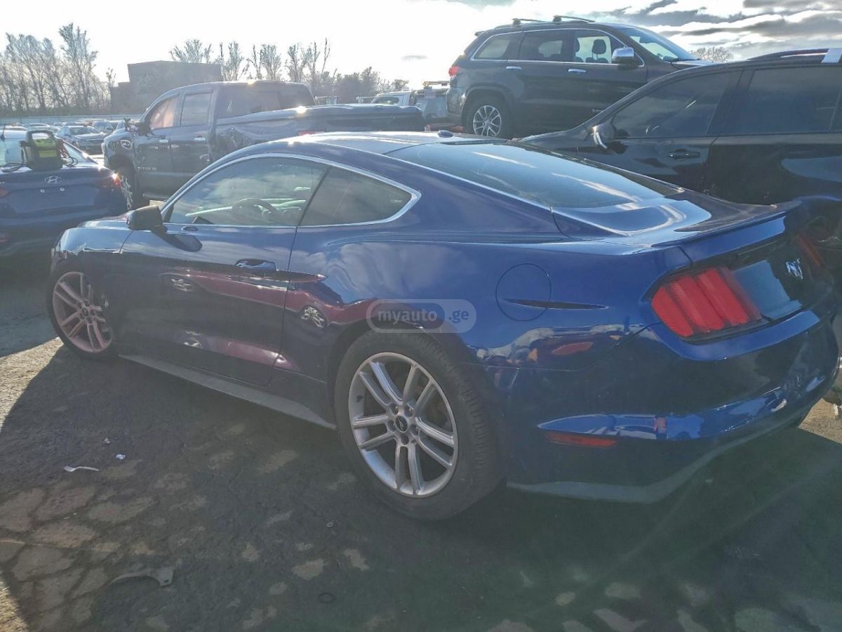 Ford Mustang 2016 — photo 2