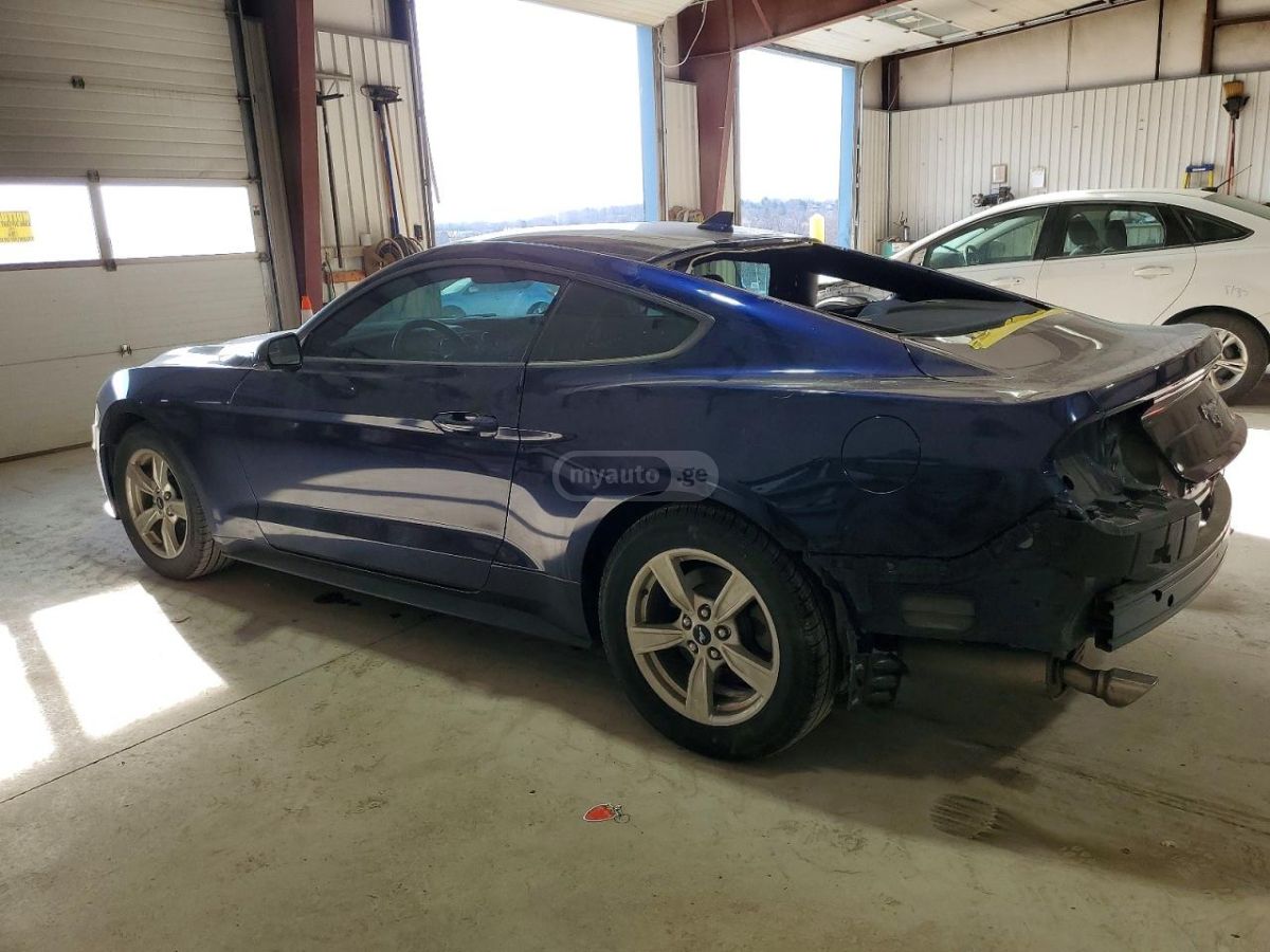 Ford Mustang 2020 — photo 2