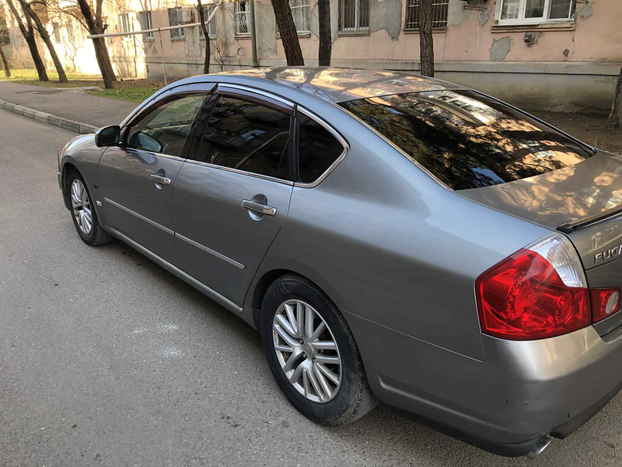 Nissan Fuga 2004 — photo 2