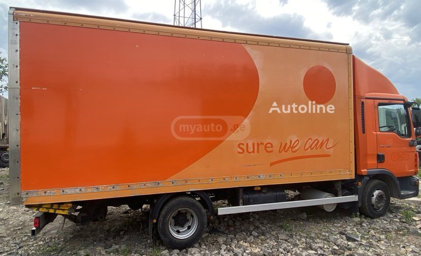 Isuzu 26.364 2012 — photo 2